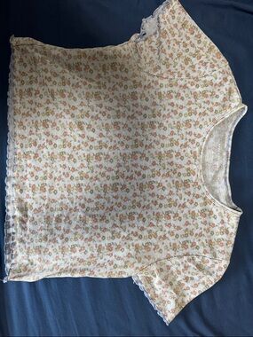 Floral Knit Short Sleeve Top - Baby blue with Peach & Green